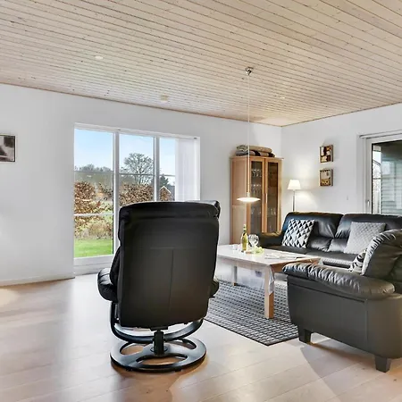 Kronens Have I Tatil Evi Tranekær