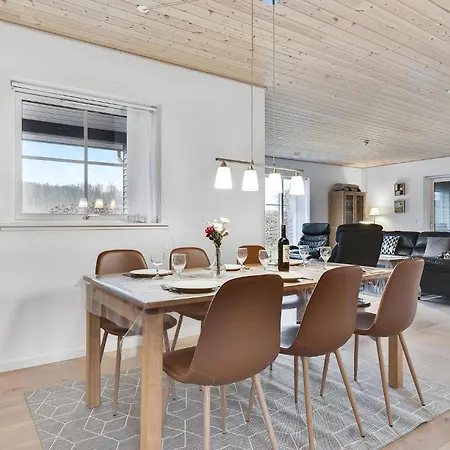 Kronens Have Tranekaer I Hébergement de vacances *